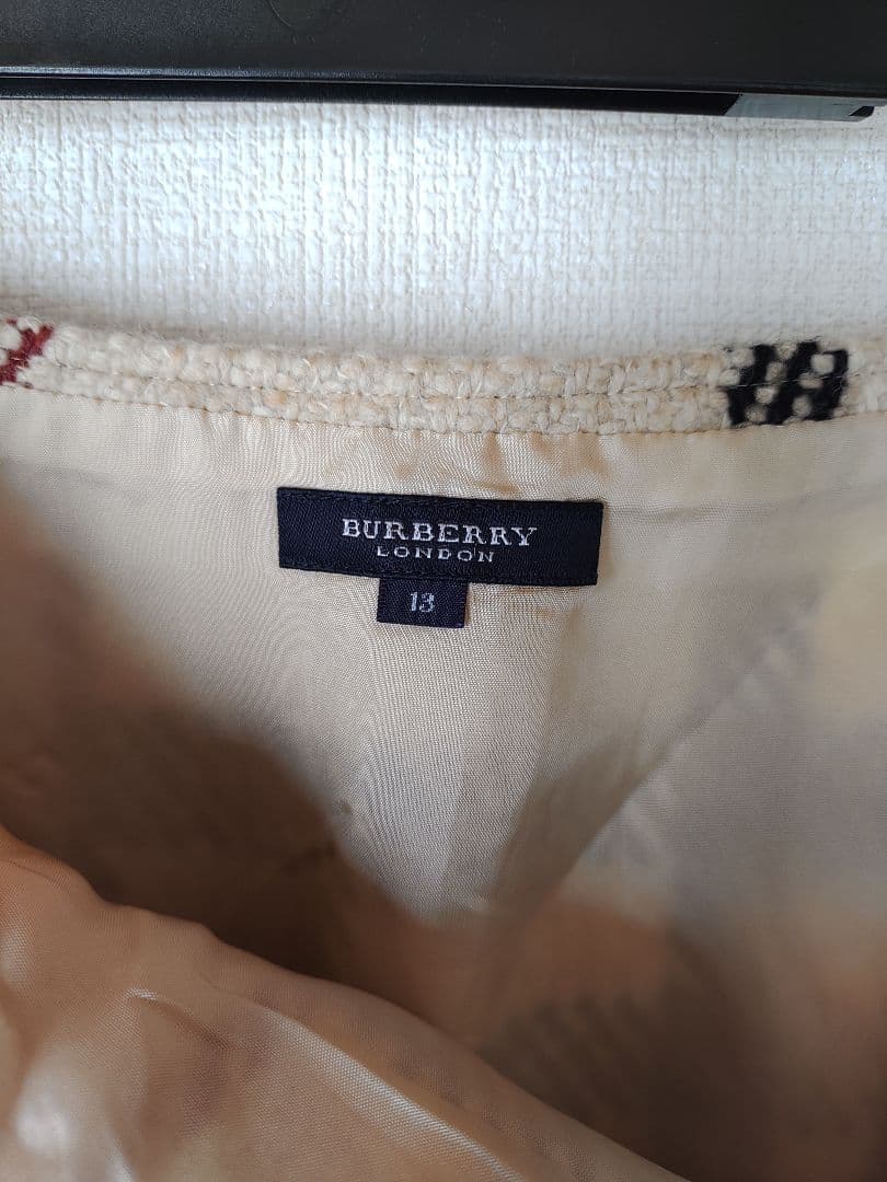 新品　BURBERRY メガチェック　スカート　ウール　大きいサイズ　ベージュ