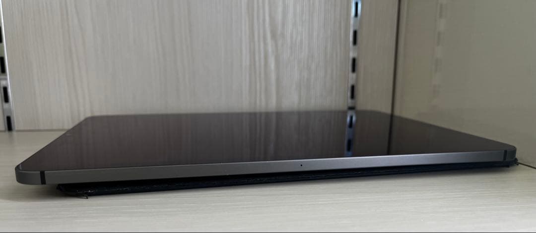 iPad pro A1934 第一世代　11インチ　256GB 本体のみ