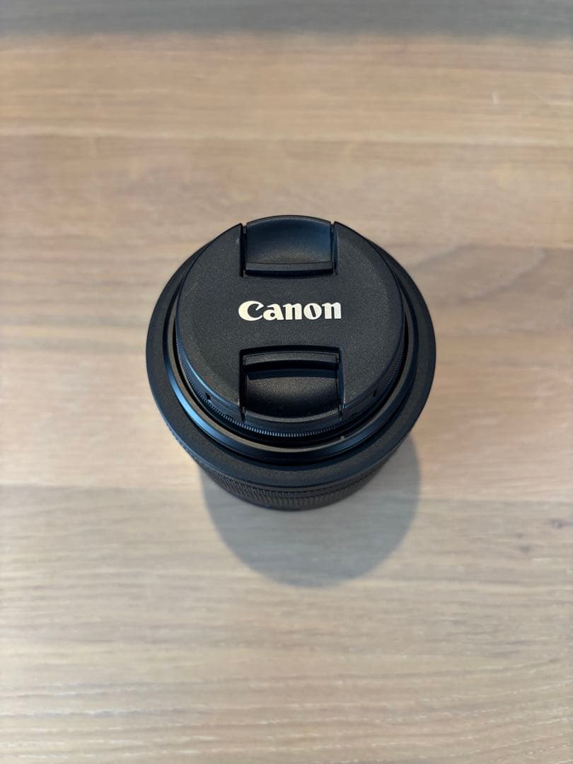 Canon RF35mm F1.8 マクロ IS STM