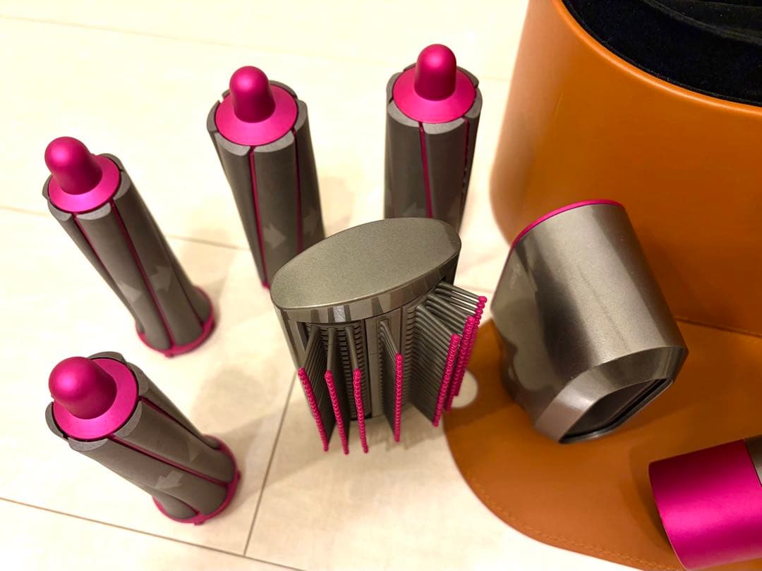 Dyson エアラップスタイラー　ボリュームシェイプほぼ未使用