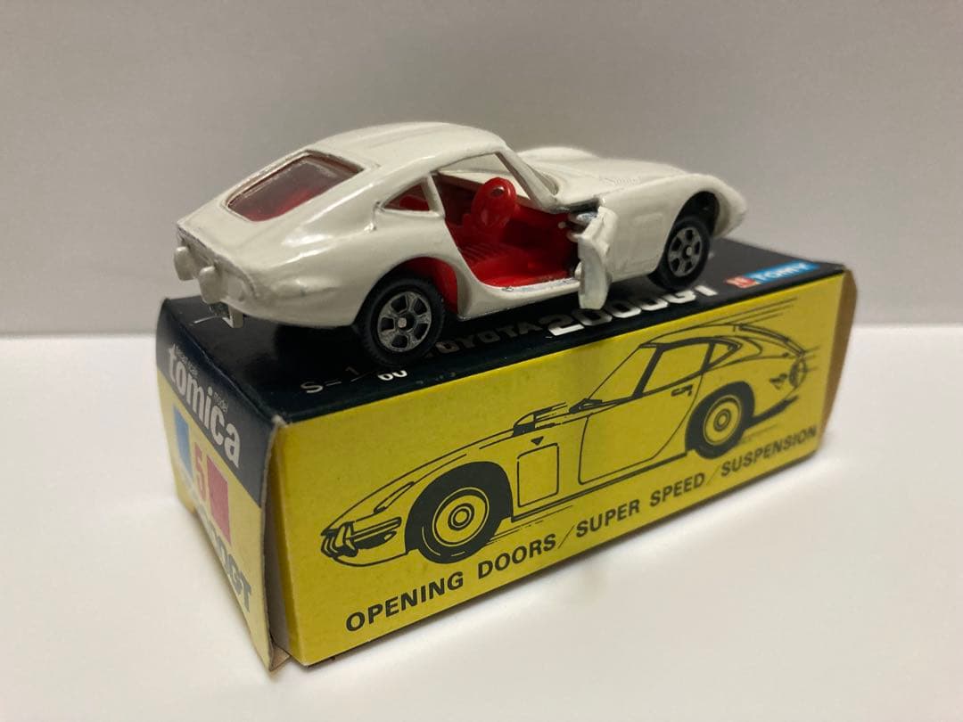 トミカ　日本製　トヨタ2000GT 1Aホイール　黒箱