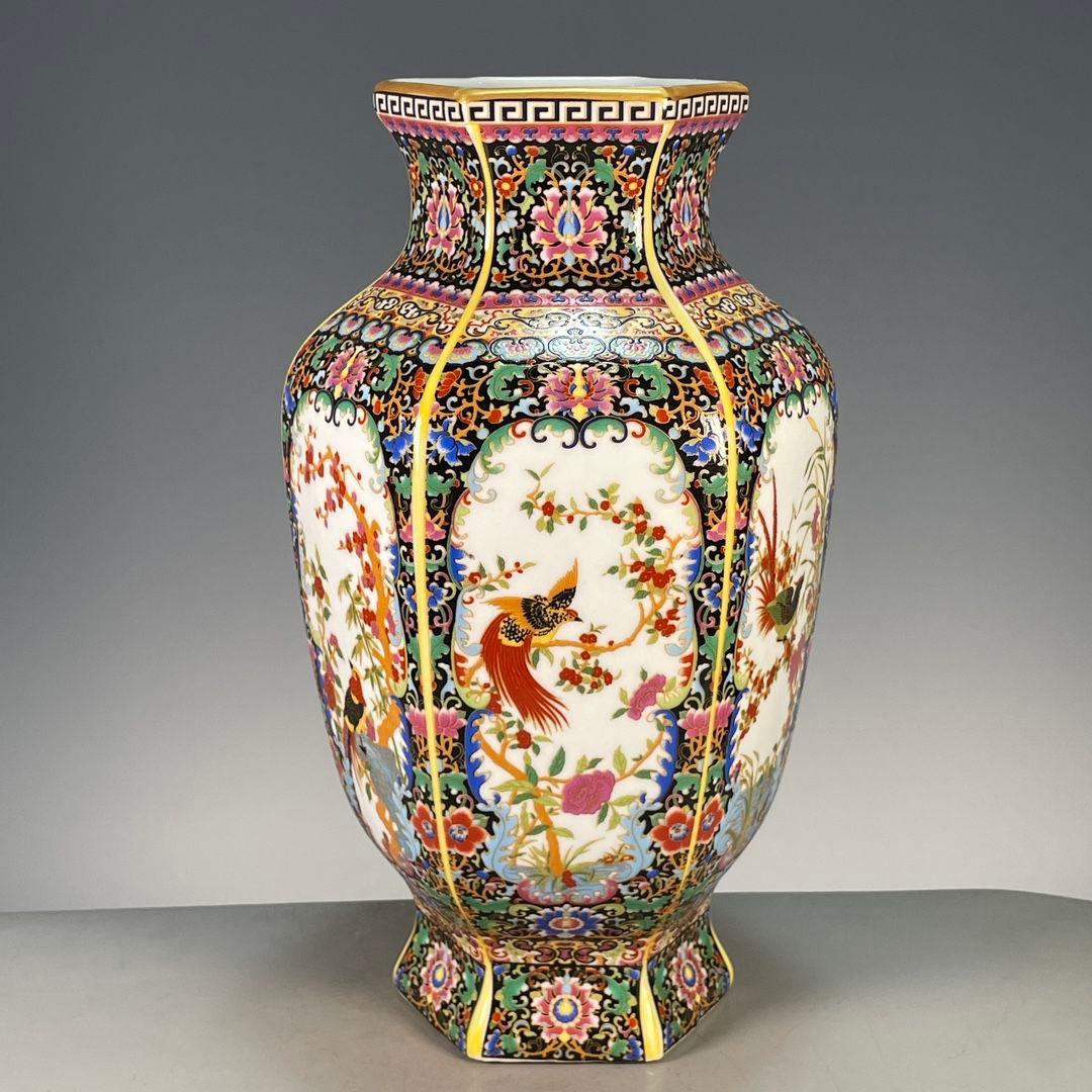 琺瑯彩六面開窓花鳥賞瓶 景徳鎮 陶磁器 装飾品 現代工芸品 美術品 置物