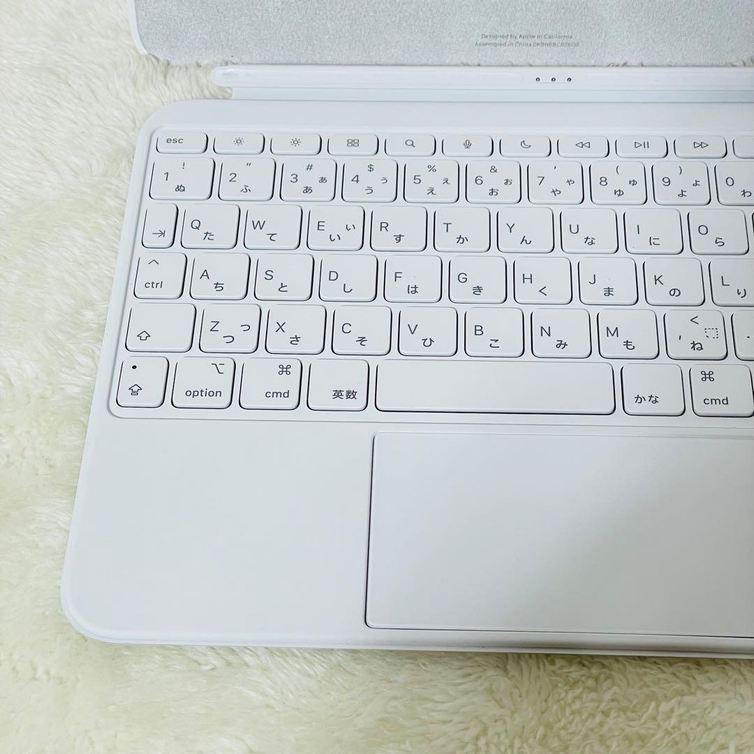 【新品同様品】iPad 第10世代 Magic Keyboard Folio