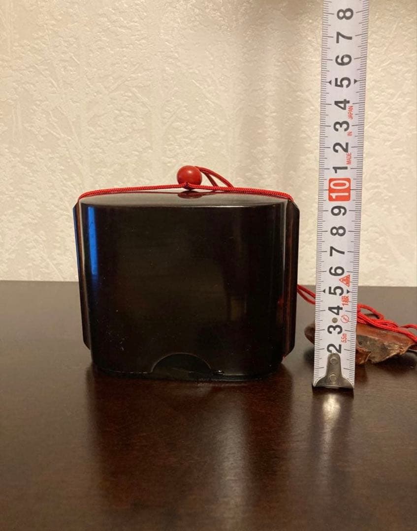 骨董 漆 携帯薬入れ 黒×赤 アンティーク 小物入れにも♡