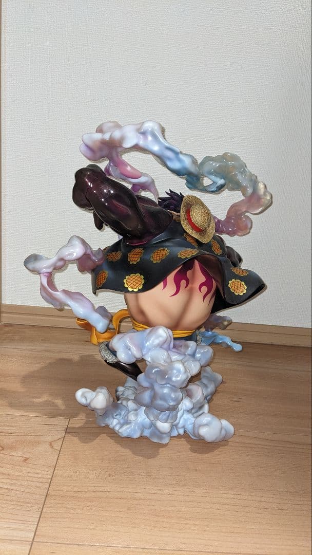 ワンピース　POP MAXIMUM　ルフィ、白ひげ