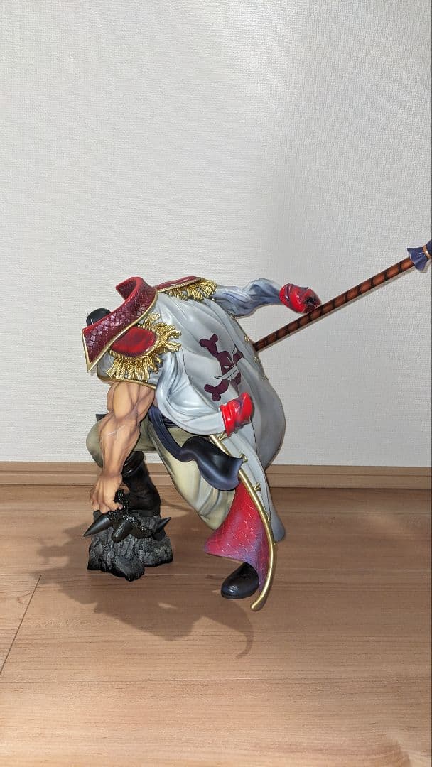 ワンピース　POP MAXIMUM　ルフィ、白ひげ