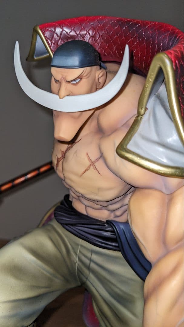 ワンピース　POP MAXIMUM　ルフィ、白ひげ