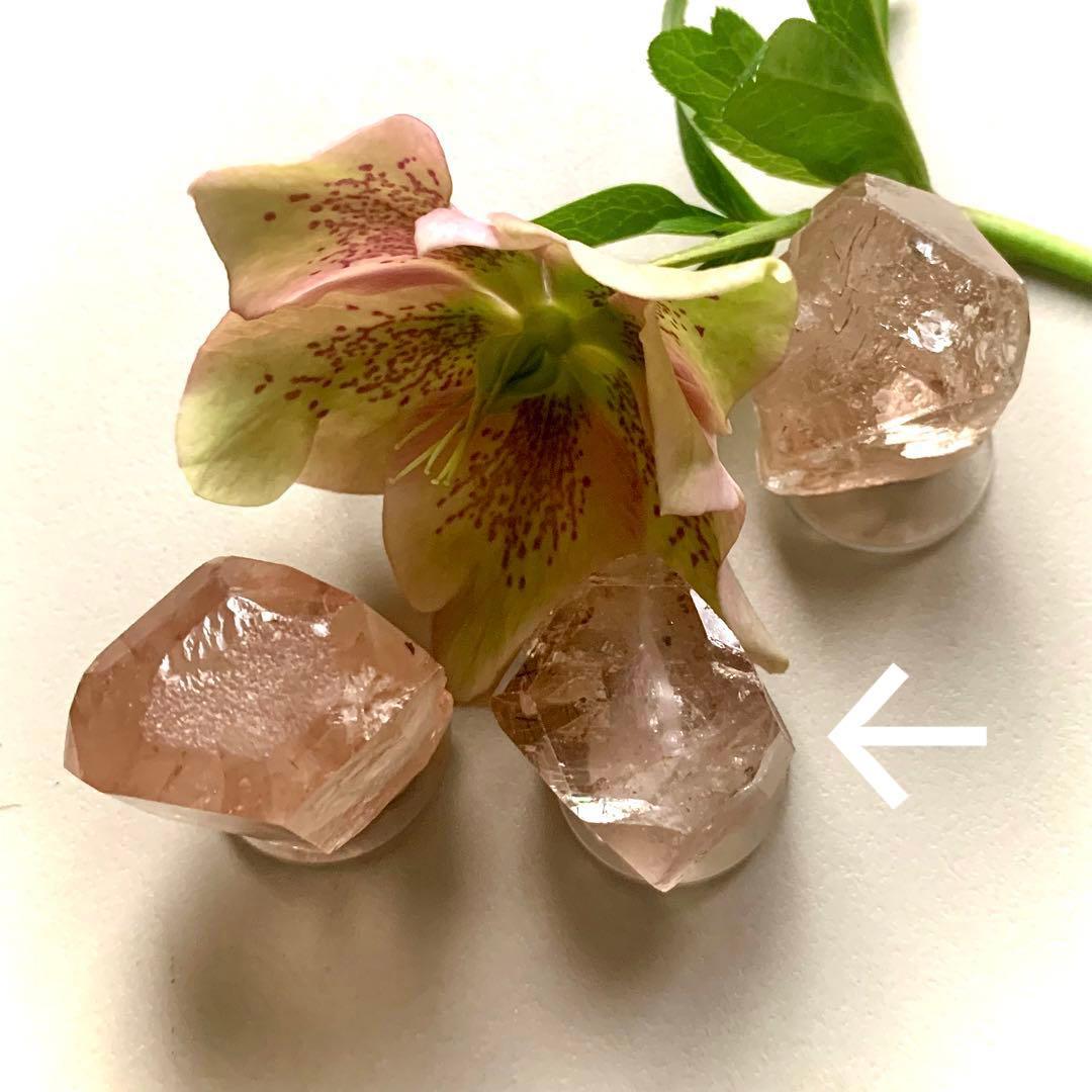 美し過ぎるピーチカラートパーズ原石175ct/非加熱/鉱物標本