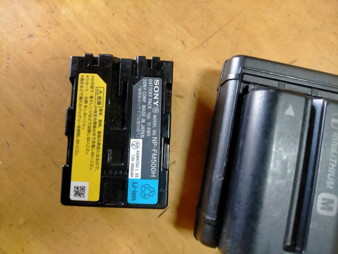 SONY α350 MINOLTAレンズ付き