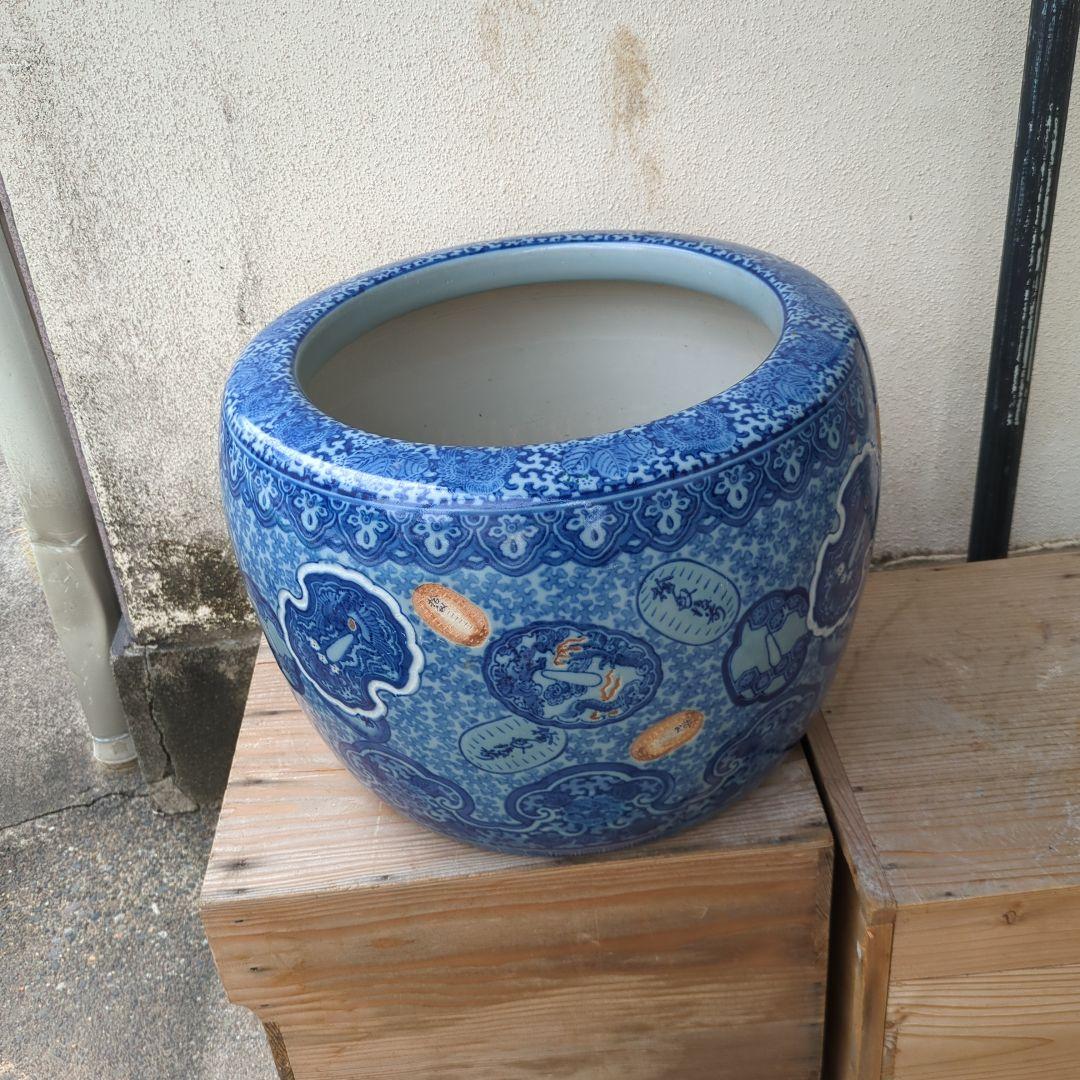 骨董 大型 火鉢 伊万里 染め付け メダカ 金魚 睡蓮鉢 小判 鍔 鉢カバー