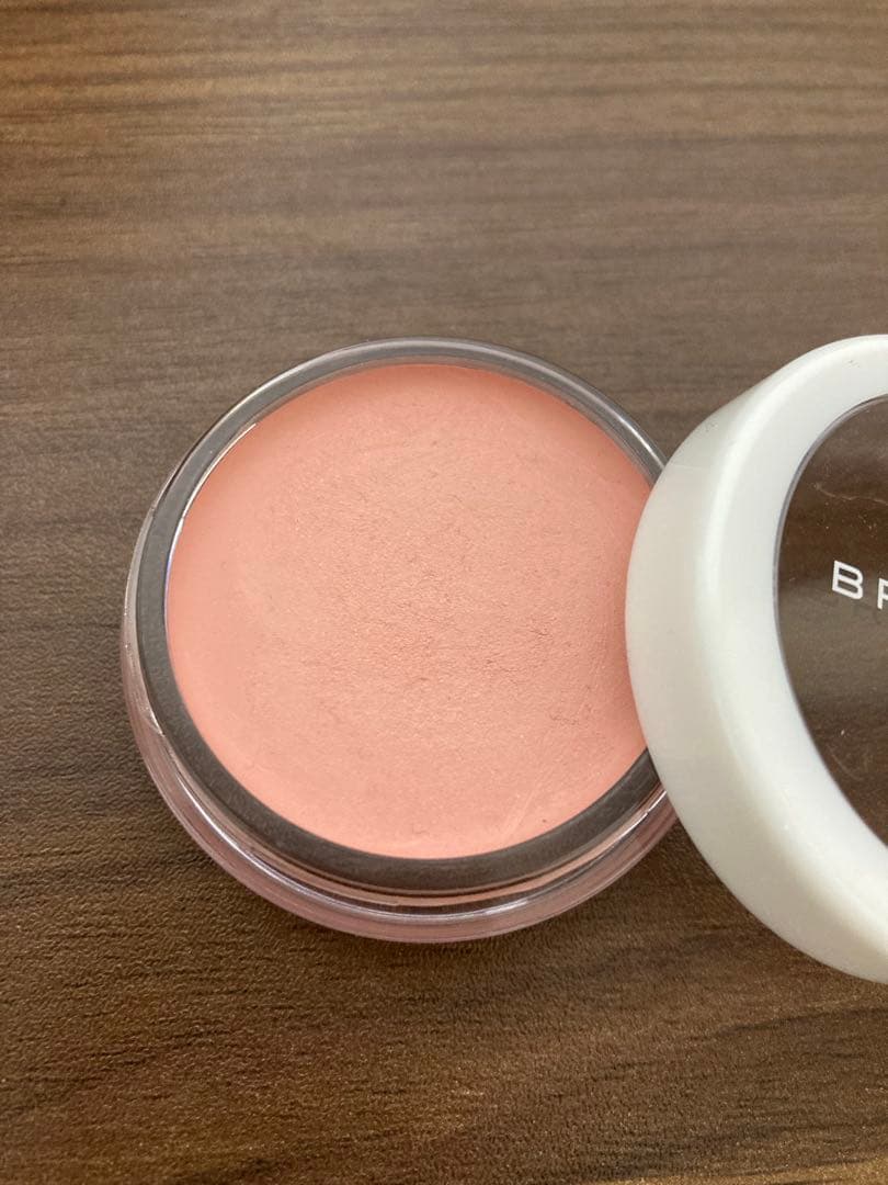 即日発送‼︎ BRILLIAGE カモフラージュコンシーラーチーク03新色