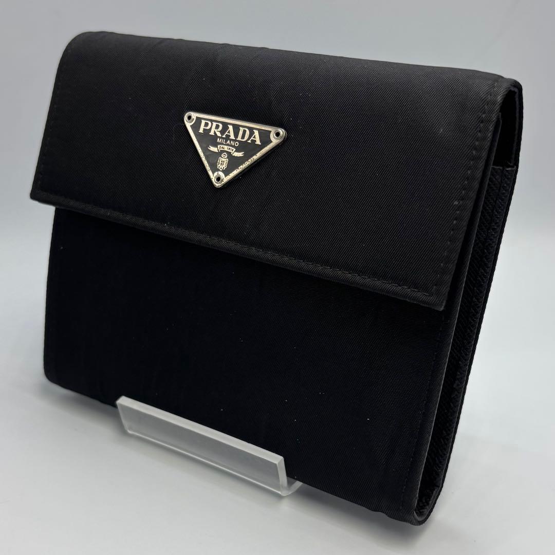 美品　PRADA プラダ ナイロン ポーチ 三角ロゴ ブラック クラッチバッグ