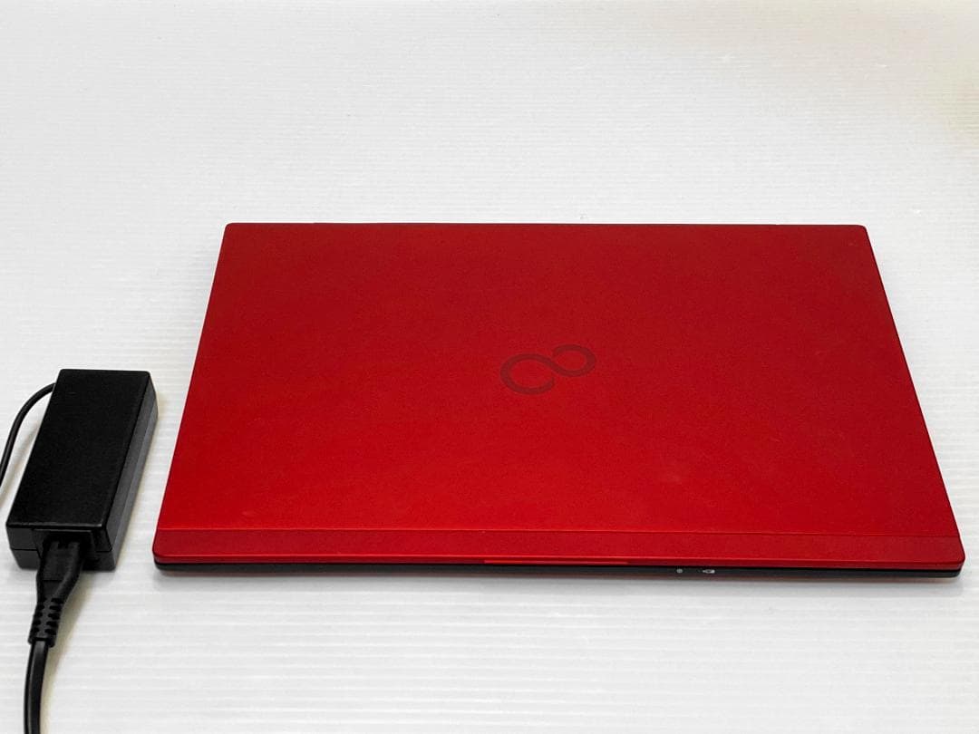 ガーネットレッド 第10世代Core i5 LIFEBOOK U9310/D17