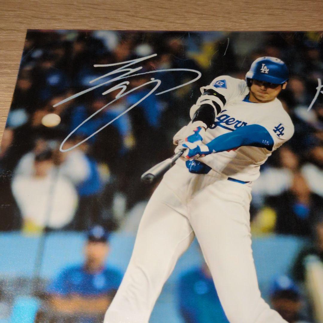 休日セール　大谷翔平選手　直筆サイン入り　写真　非売品　ドジャース