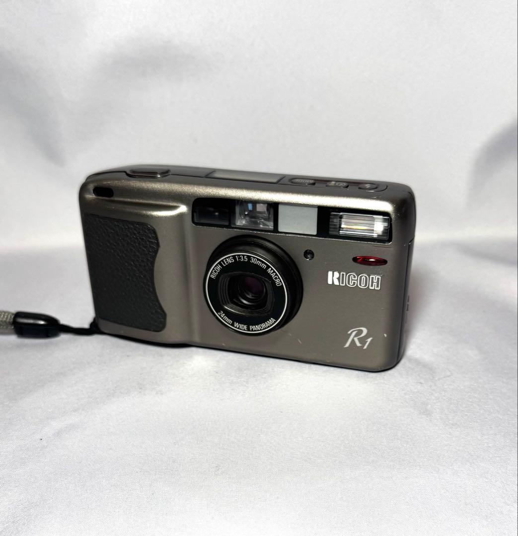 フィルムカメラ RICOH R1 #1742