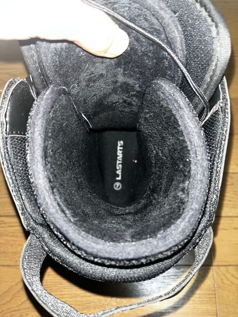 LASTARTS ブラック スノーボードブーツ