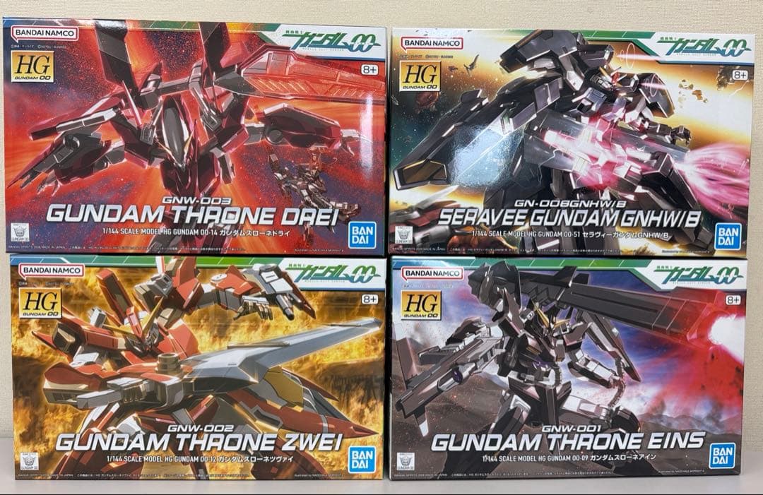 10個　未組立。ダブルオーまとめ売り　ハルート、オーバーブラッグ、セラフィム等