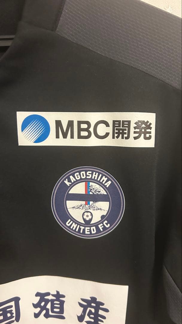 鹿児島ユナイテッド　トレーニングウェアレア商品プーマ ハーフジップジャージ支給品