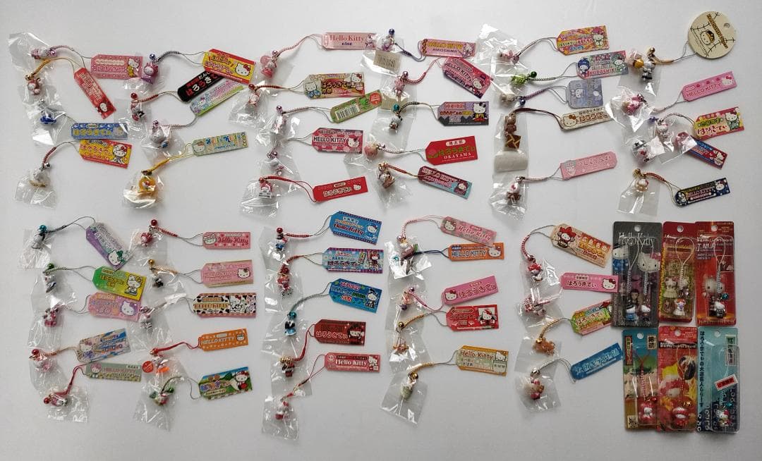 ご当地ハローキティ・根付け・キーホルダー・58種類