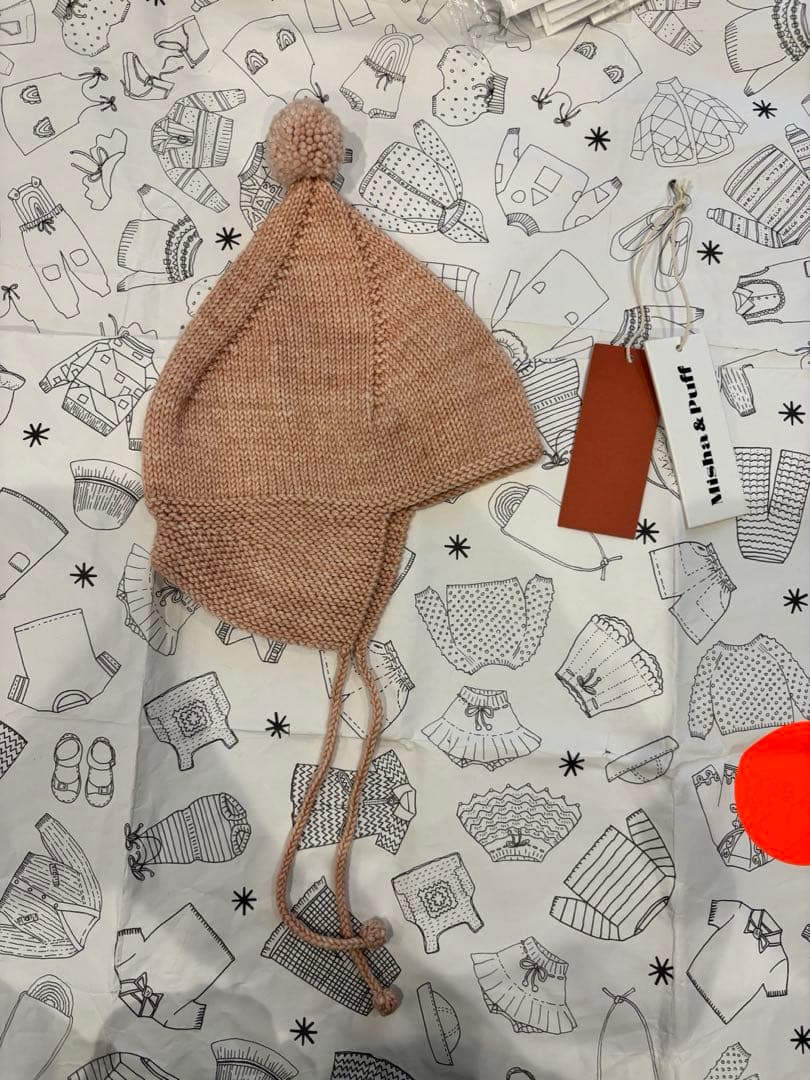 Misha & Puff ポンポン付きニット帽 ピンク