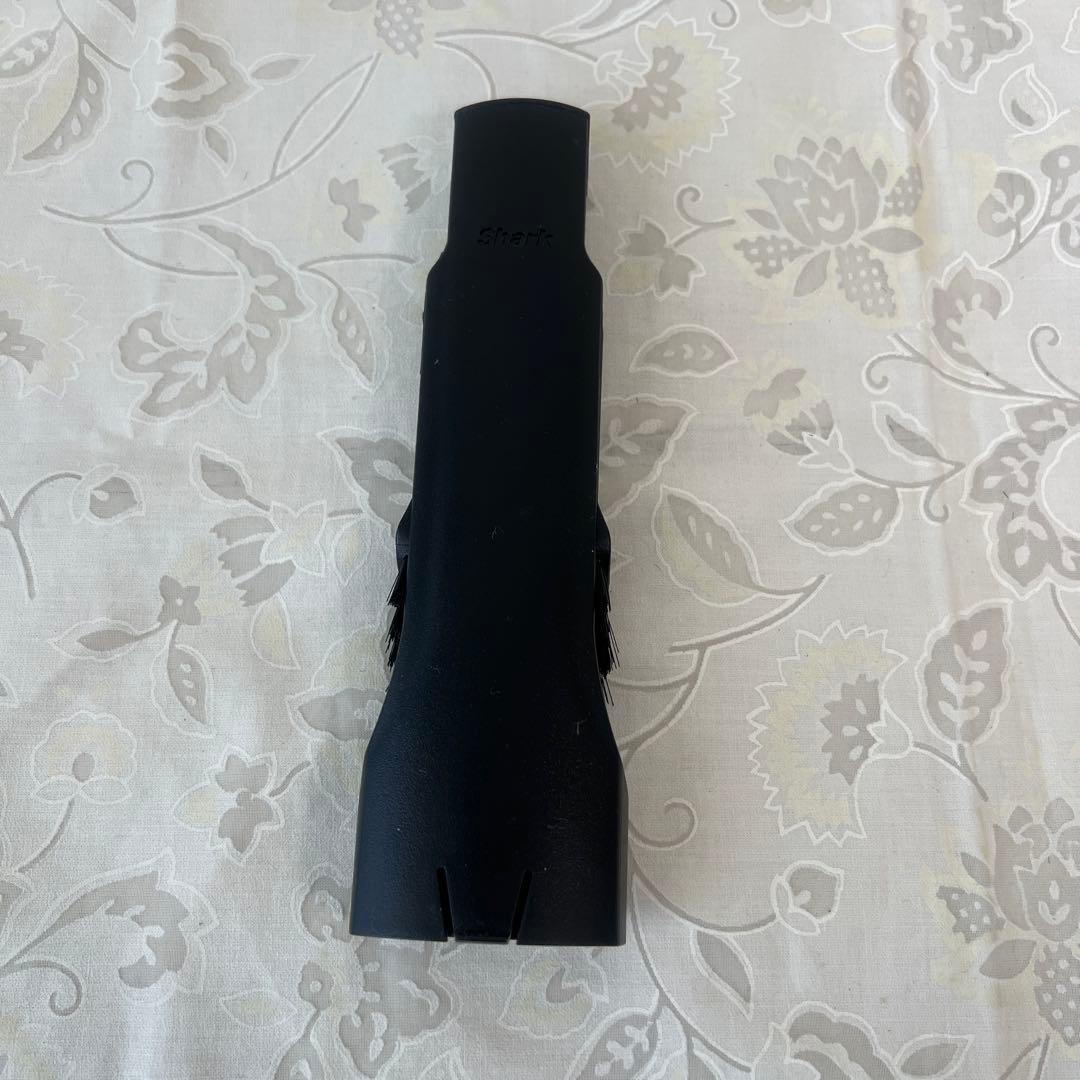 【美品】SharkNinja 充電式ハンディークリーナー