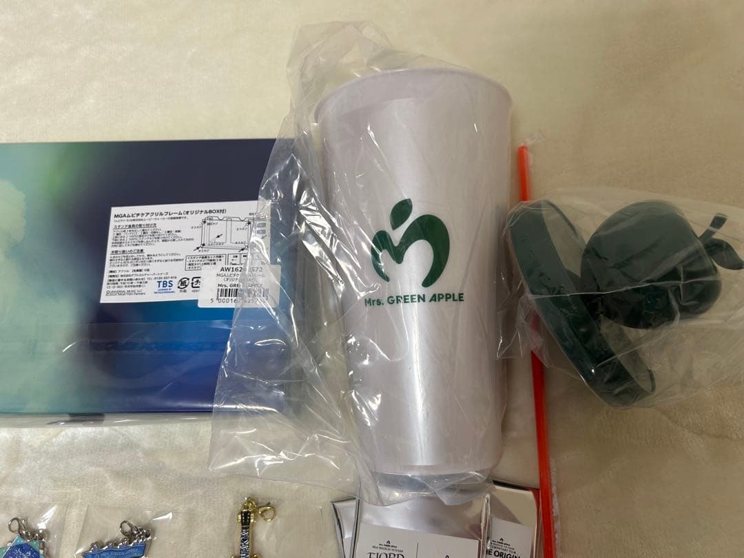 新品未使用　FJORD ミセス アクリルフレーム　ドリンクカップホルダー