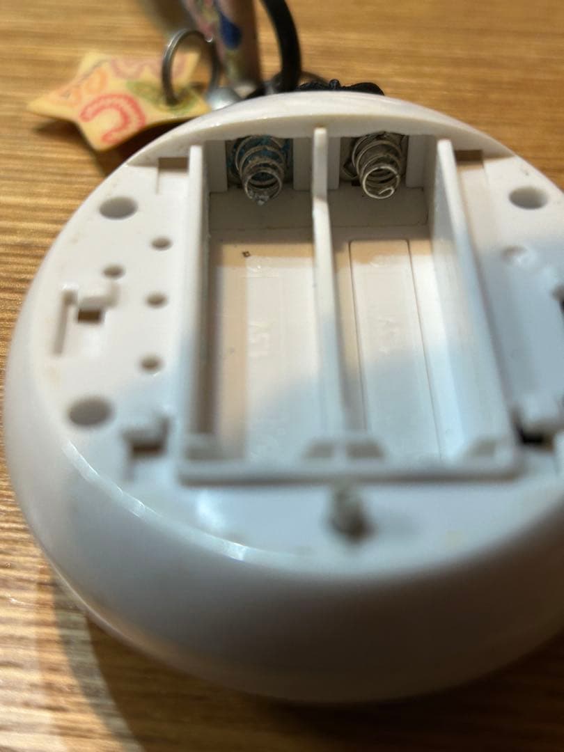 【動作確認済み】たまごっちiDL ホワイト 本体 ストラップ付き