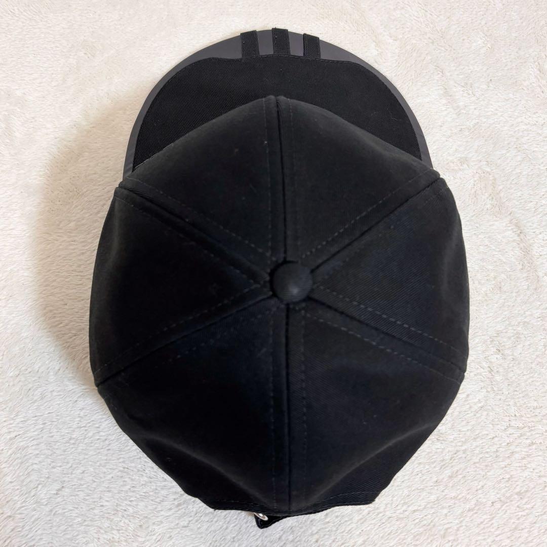 美品 MONCLER ベースボールキャップ adidasコラボ 三本ライン.