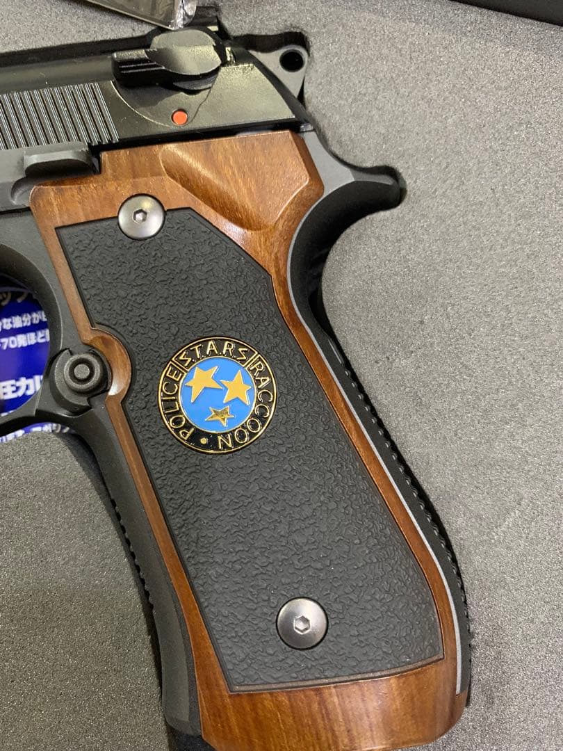 未使用品　東京マルイ M9A1 サムライエッジ ジルバレンタインバイオハザード