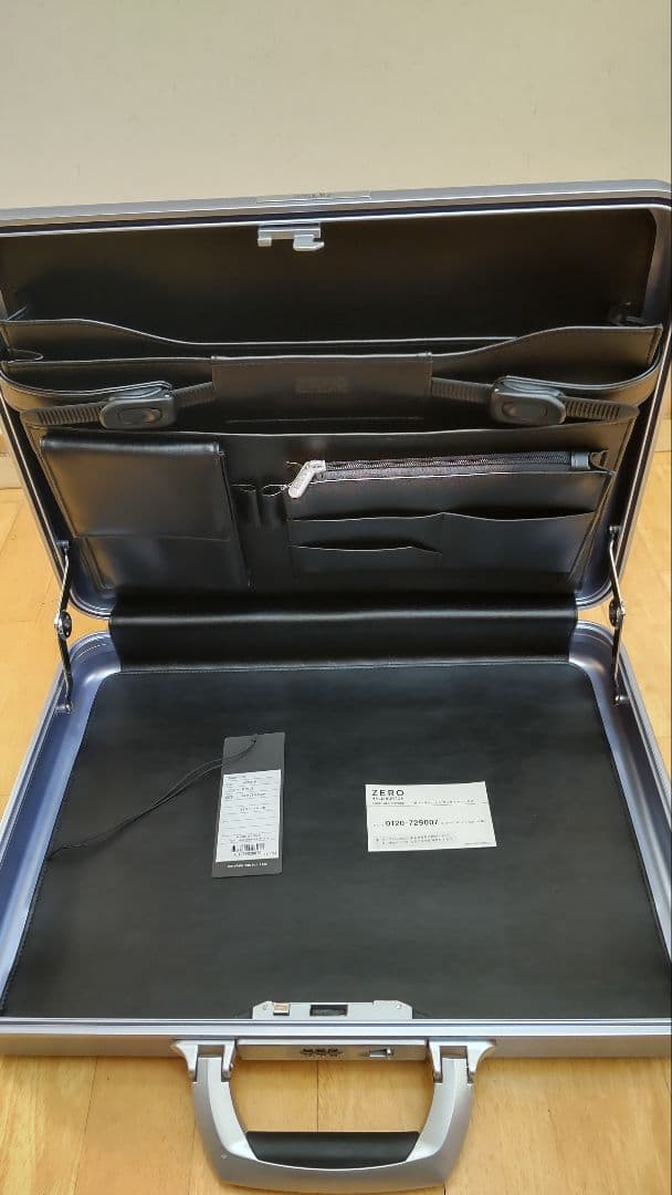 ZEROHALIBURTON アタッシュケース