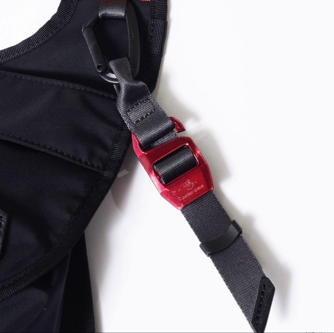 STRICT-G MSPC 機動戦士ガンダム　スリングバッグ シャア・アズナブル