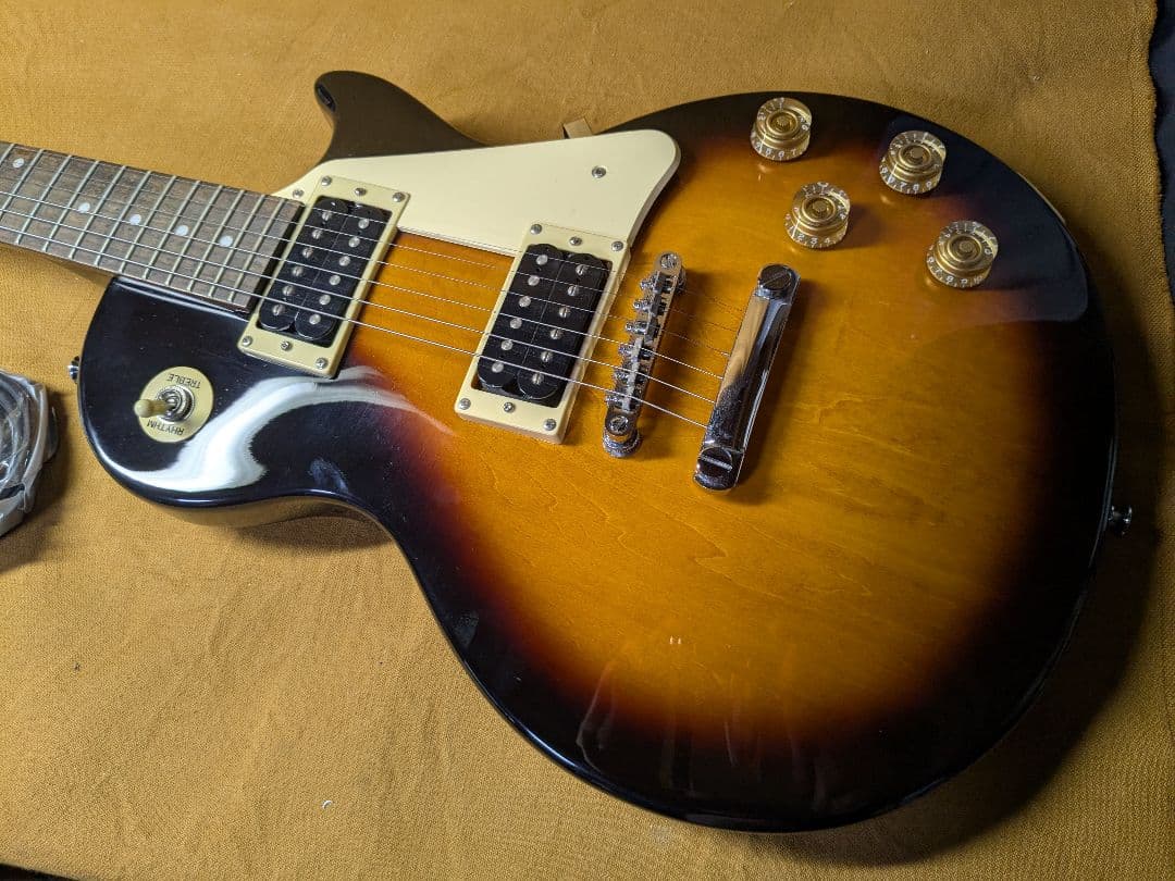 エピフォン　Epiphone　レスポールタイプ　100 エレキギター