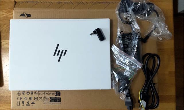【中古】(値下済)HP PavilionAero 13-be2000＋おまけ2点