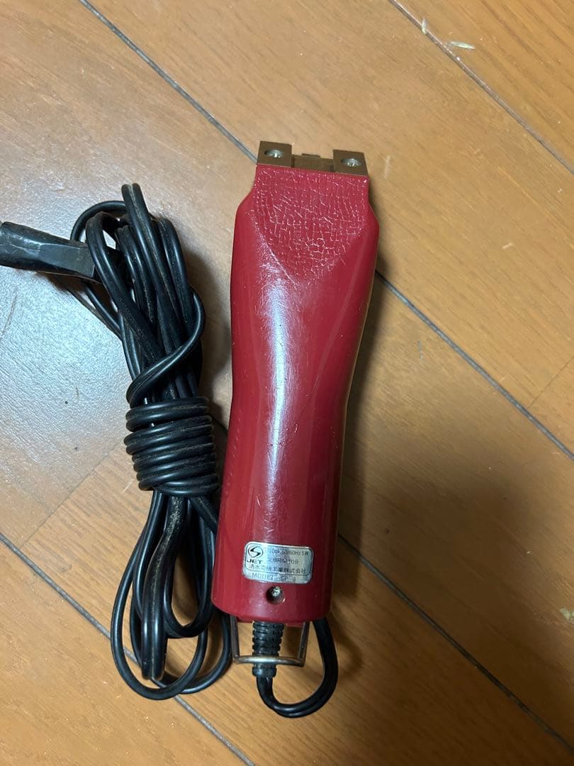 TAPIO バリカン レッド