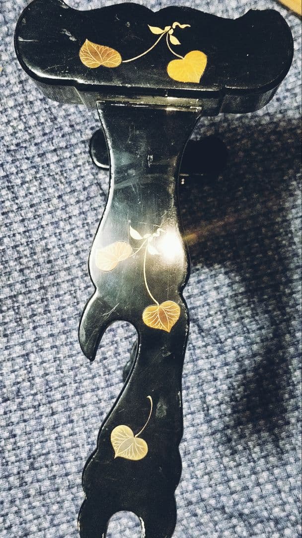 三段唐木螺鈿刀掛け