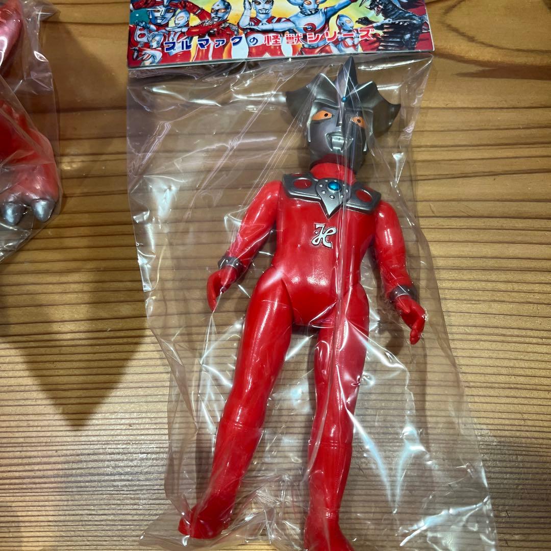 ブルマァク　ウルトラマン　レオ　レッドギラス　ブラックギラス　マグマ星人　未開封