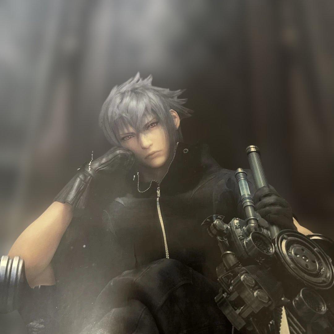 希少品❗️ファイナルファンタジー13 ヴェルサス　ポスター