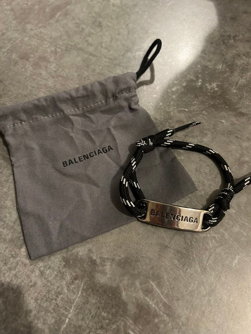 小物 BALENCIAGA Logo Plate Bracelet