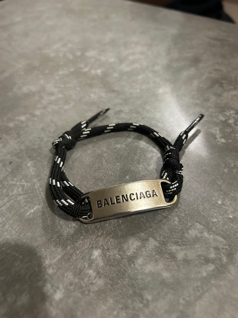 小物 BALENCIAGA Logo Plate Bracelet
