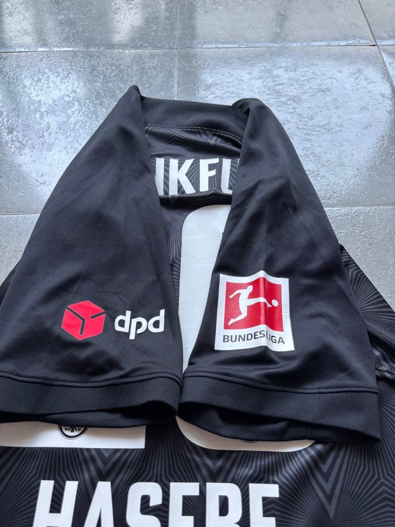 22-23 長谷部誠　フランクフルト　NIKE ユニフォーム　正規品　新品