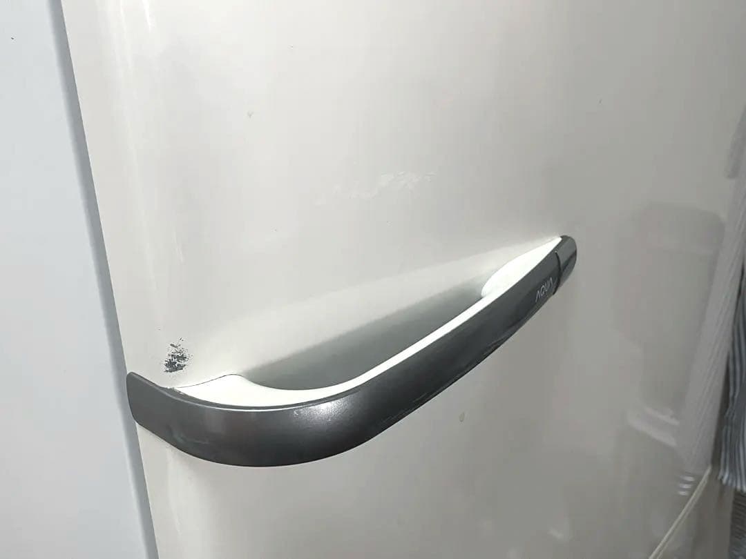 冷蔵庫　AQR-271C（W）