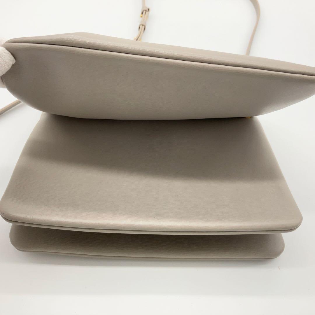 CELINE トリオ ラージ レザー ショルダーバッグ ライドグレー