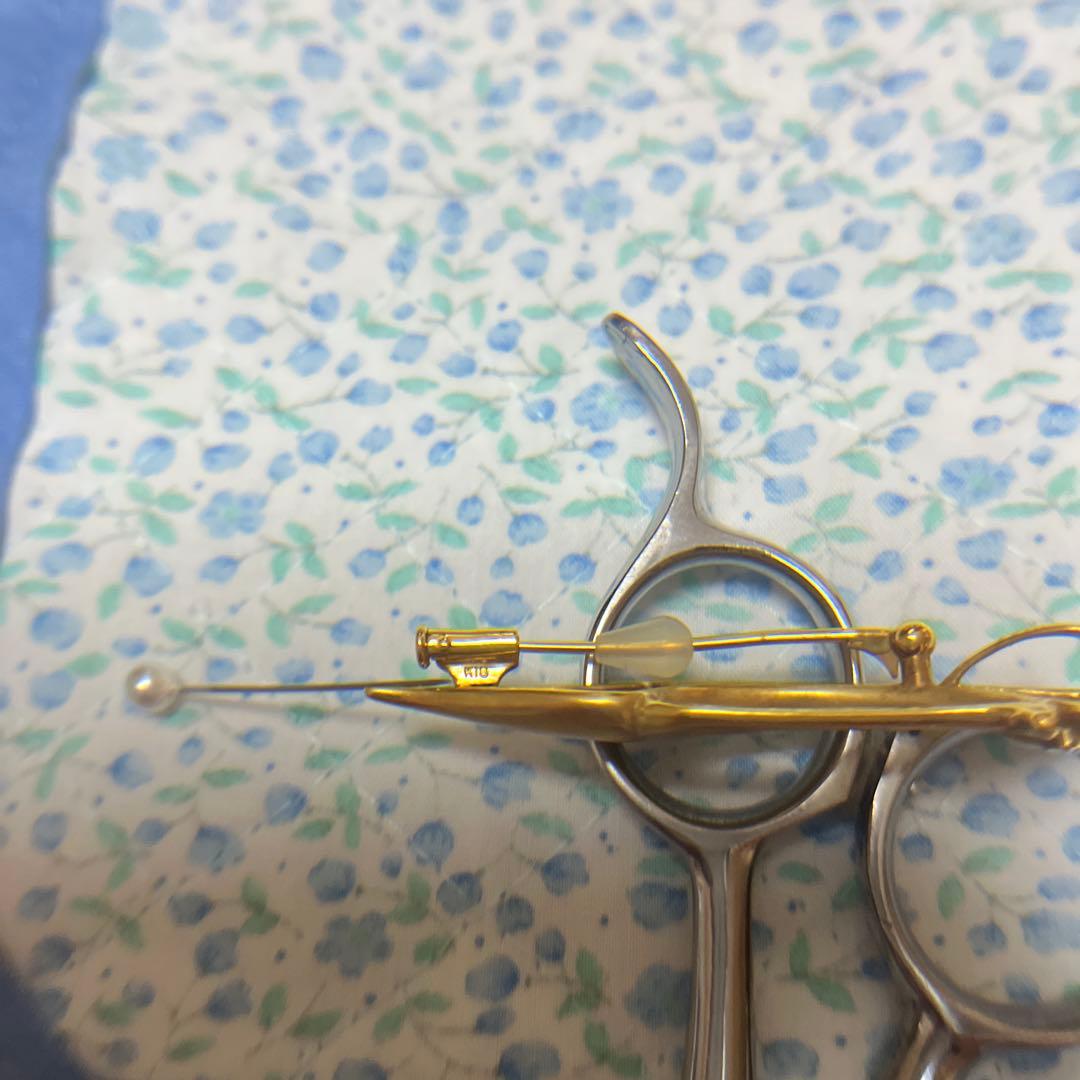 お値下げ　K18 ネコのデザイン　ブローチ＆ペンダント　8g