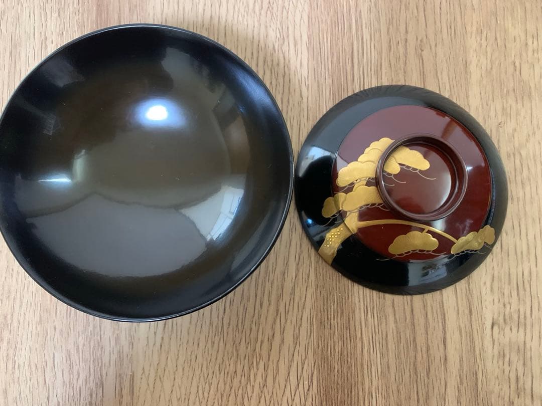 輪島塗　木製漆塗吸物椀8客　見返し蒔絵　汁椀　時代物　松　鶴　お正月　未使用品