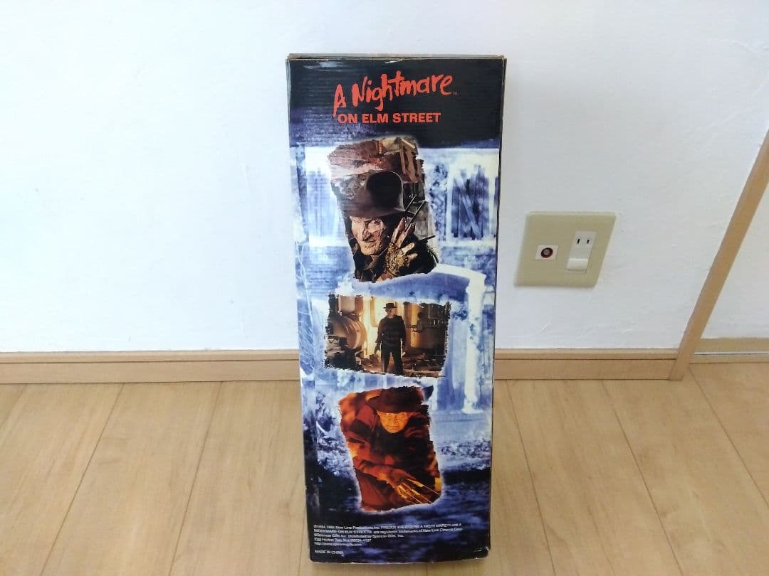 ●エルム街の悪夢 フレディ トーキング フィギュア ドール ホラー 限定