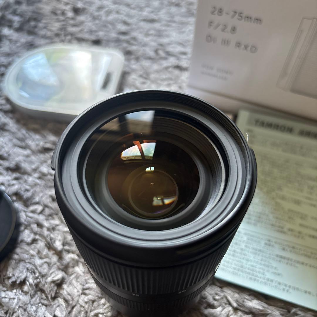TAMRON 28-75mm F/2.8 Di III RXD Eマウント