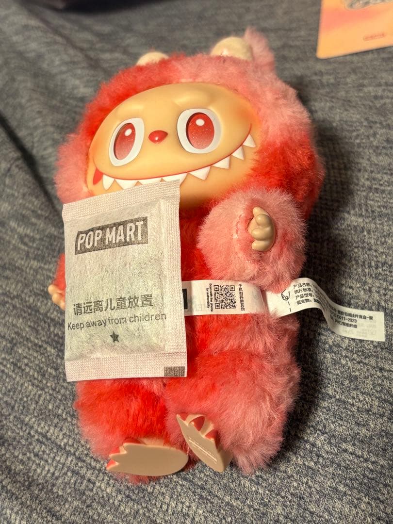 ぬいぐるみ Big Into Energy Love Loyalty Checkmate