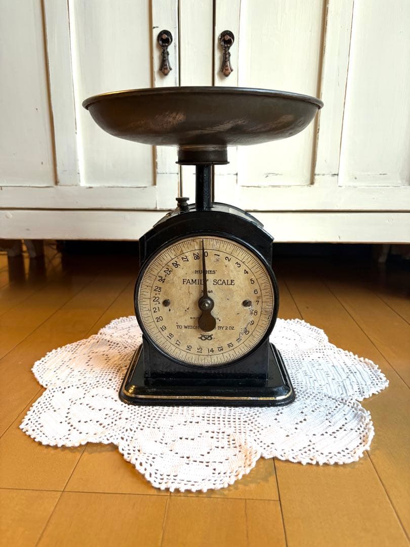 優子ママ様御専用　英国アンティーク　SALTER キッチンスケール　No.48