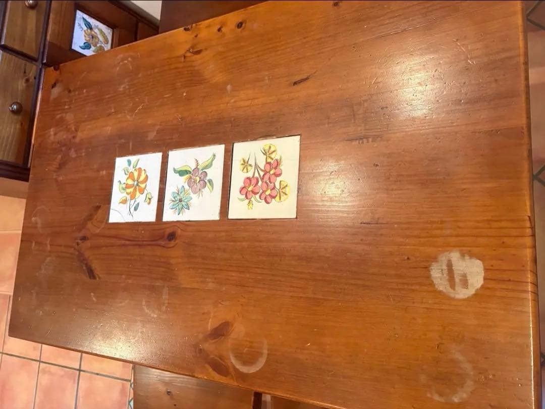 【格安】アクタス取扱　スペイン　タイル　ダイニングテーブル　食卓