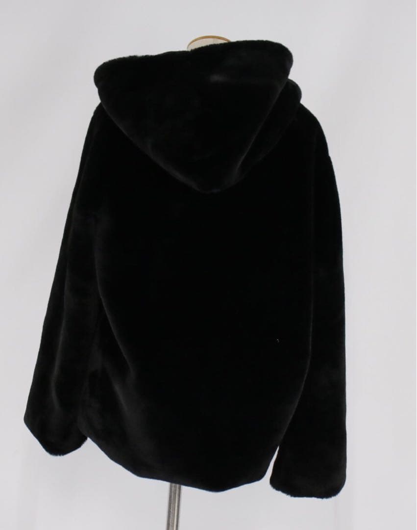 タトラス TATRAS フェイクファー　ブルゾン　黒　美品　ボアブルゾン